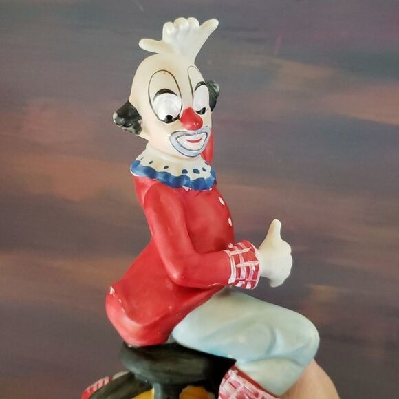 Lot of 2 Vintage Clowns Bisque Porcelain Figurines - Picture 3 of 13